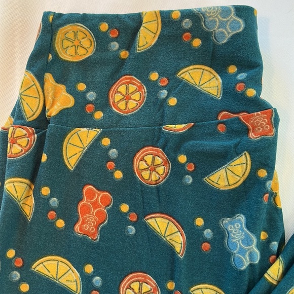 LuLaRoe Leggings OS - Picture 2 of 2